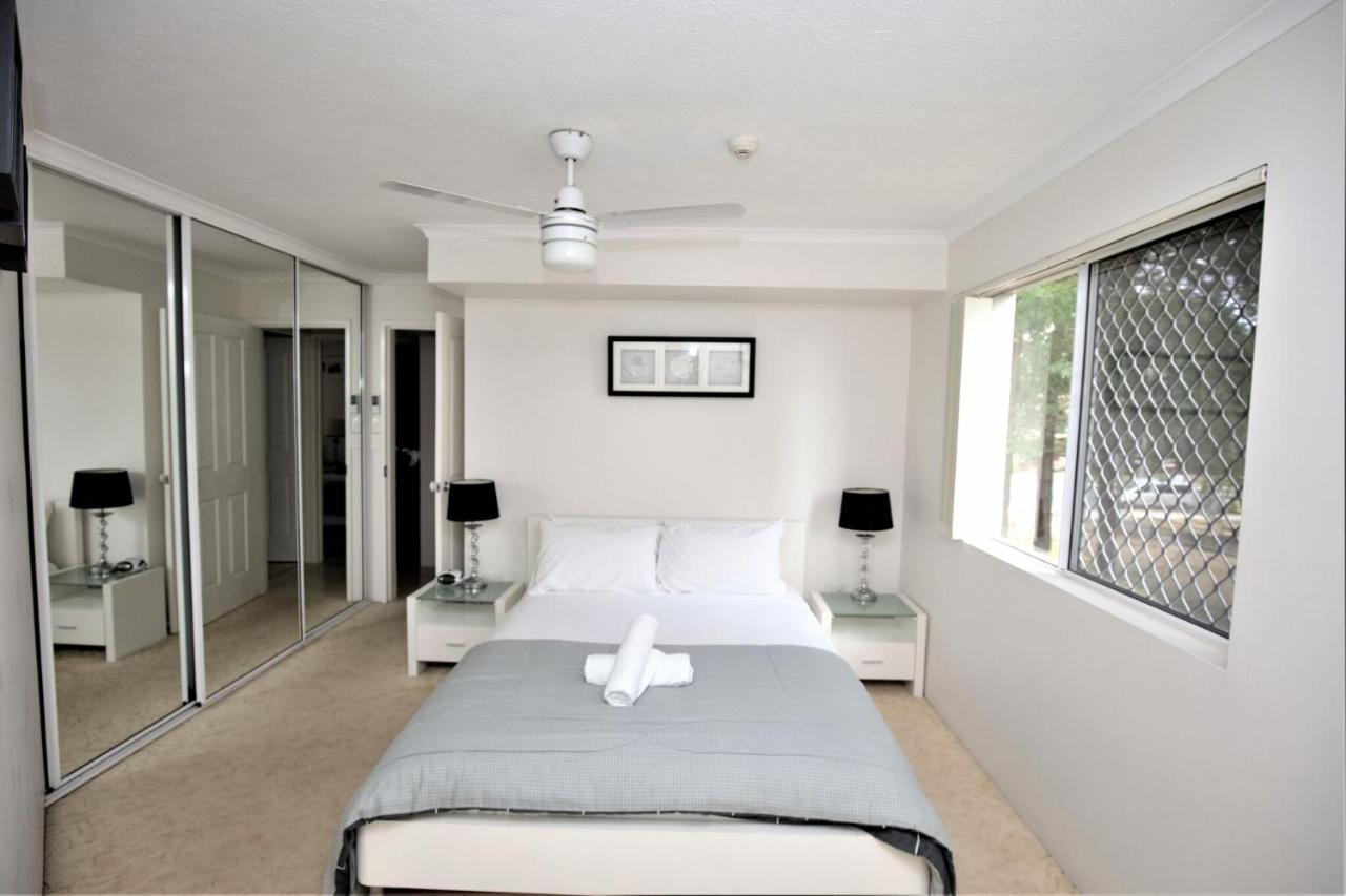 Markham Court apartamentos Gold Coast Exterior foto